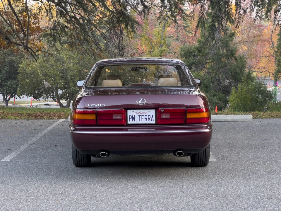 1990 Lexus LS 1st Gen - Image 15 of 31