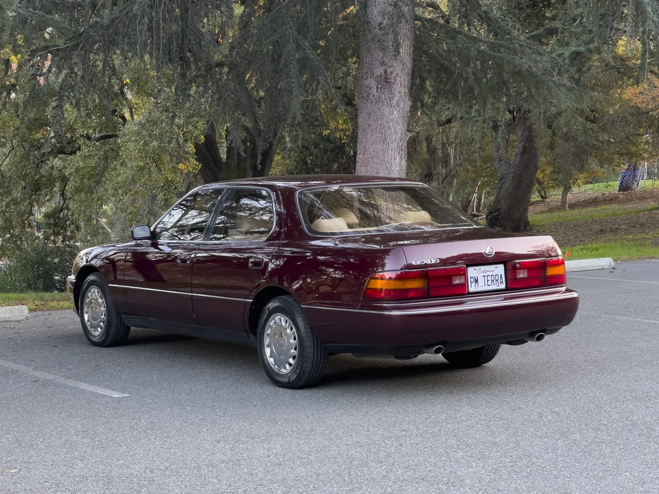 1990 Lexus LS 1st Gen - Image 12 of 31