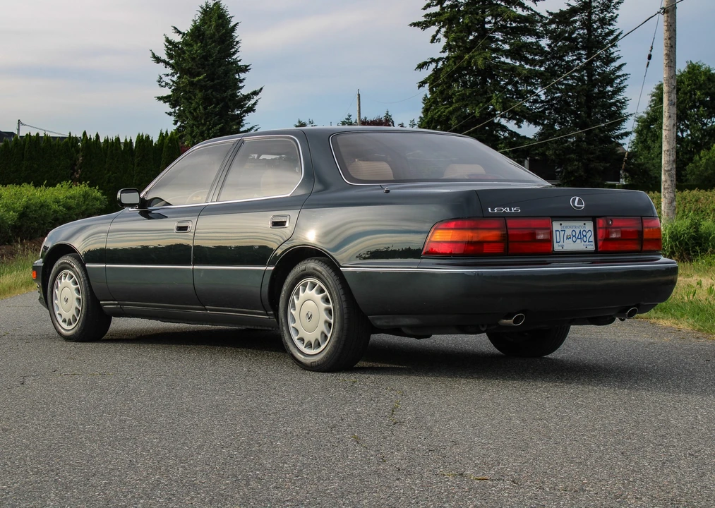1990 Lexus LS 1st Gen - Image 9 of 31