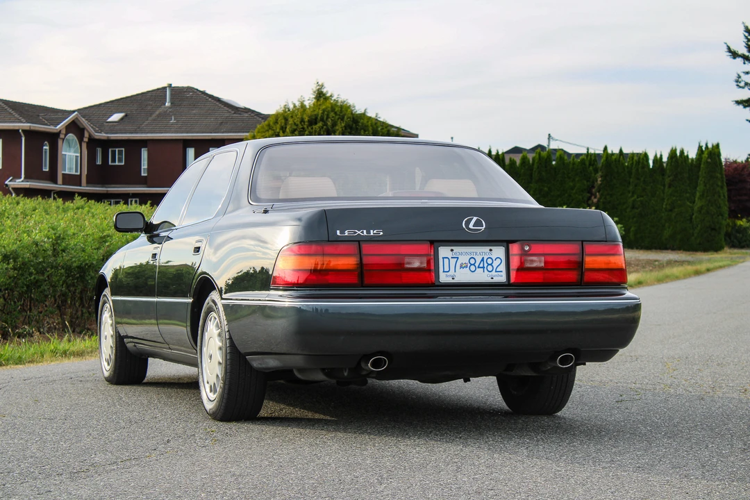 1990 Lexus LS 1st Gen - Image 13 of 31