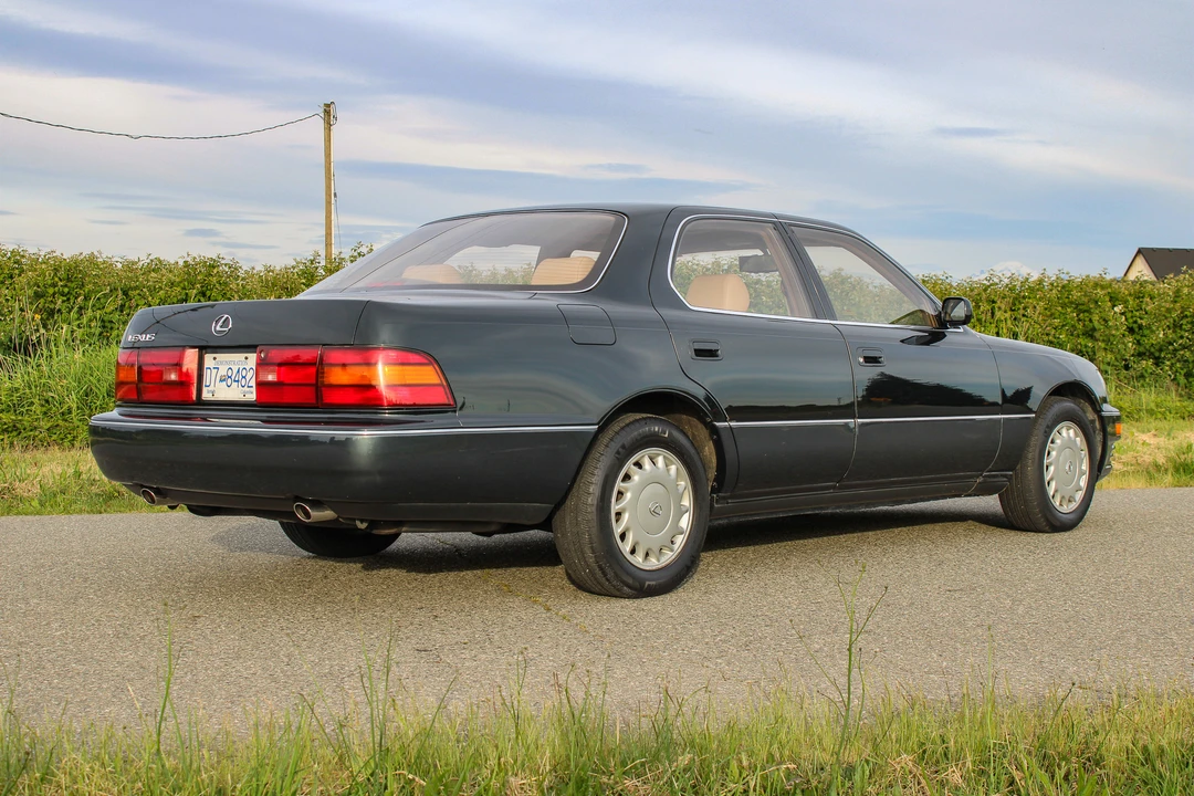 1990 Lexus LS 1st Gen - Image 19 of 31