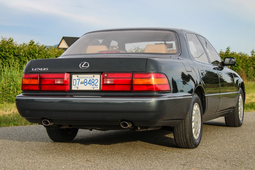 1990 Lexus LS 1st Gen - Image 17 of 31