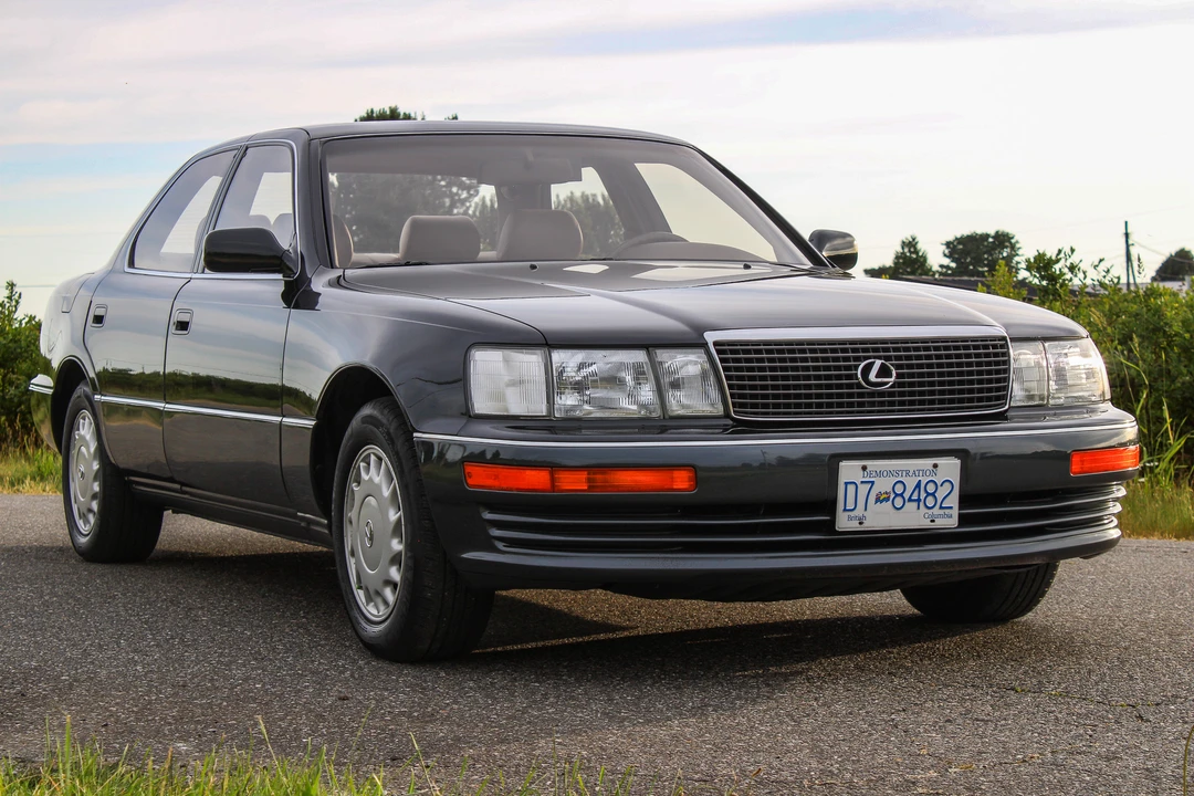 1990 Lexus LS 1st Gen - Image 25 of 31