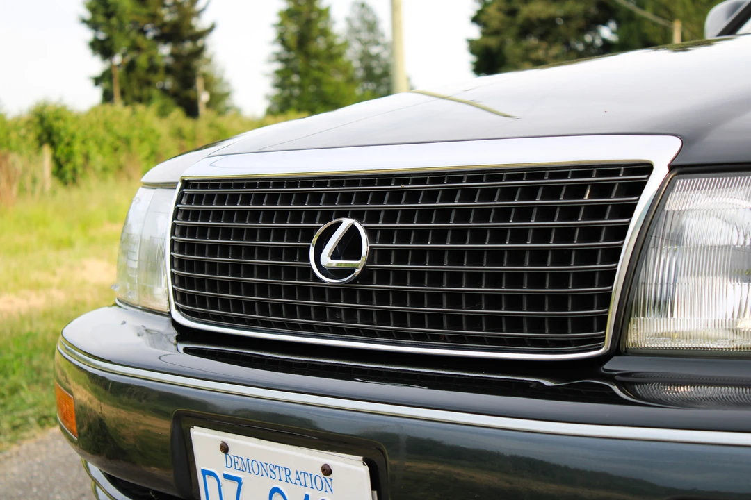 1990 Lexus LS 1st Gen - Image 30 of 31