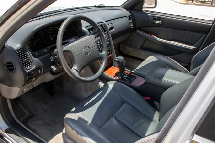 1990 Lexus LS 1st Gen - Image 23 of 31