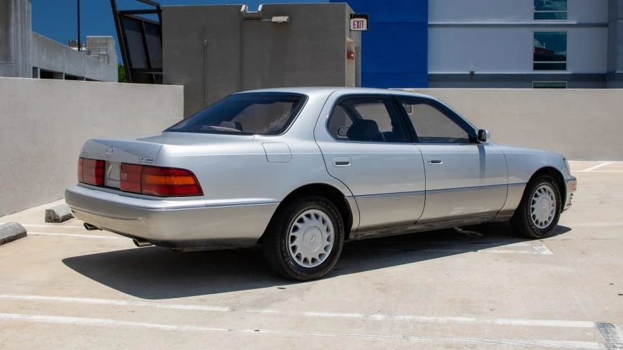 1990 Lexus LS 1st Gen - Image 3 of 31