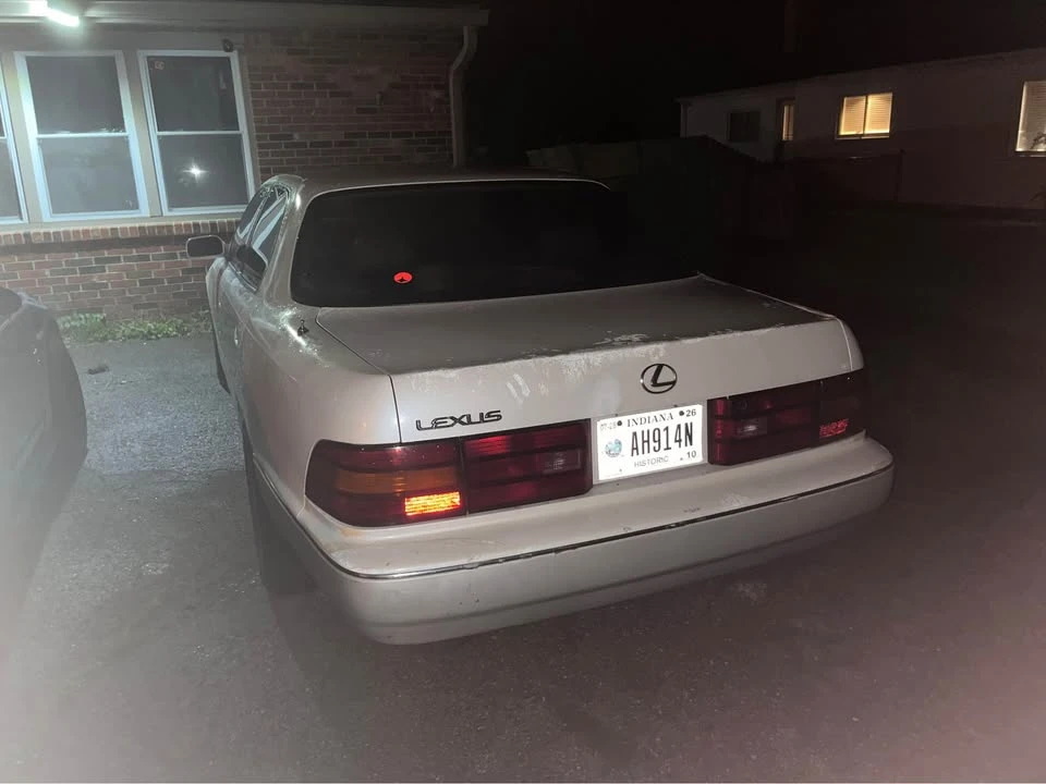 1990 Lexus LS 1st Gen - Image 2 of 7