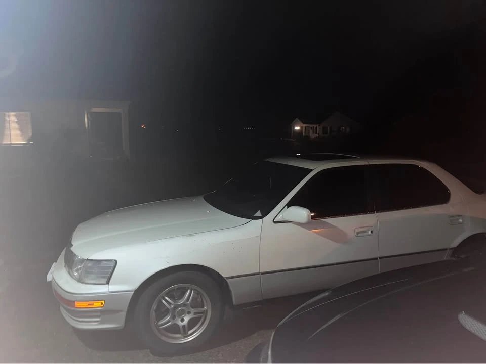 1990 Lexus LS 1st Gen - Image 3 of 7