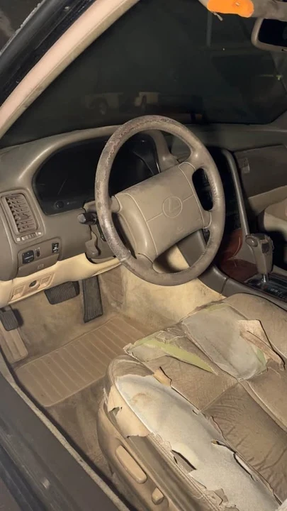 1990 Lexus LS 1st Gen - Image 5 of 6