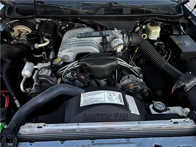 1990 Lincoln Town Car - Image 7 of 12