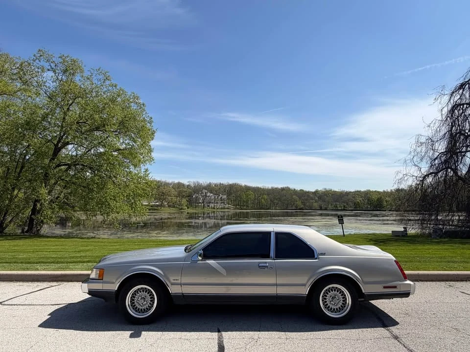 1990 Lincoln Continental Mark VII - Image 7 of 14