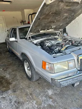 1990 Lincoln Mark LT