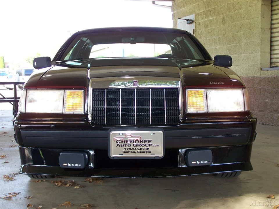 1990 Lincoln Continental Mark VII - Image 14 of 21