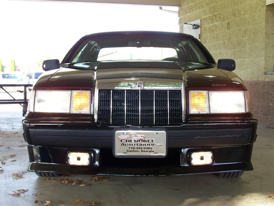 1990 Lincoln Continental Mark VII - Image 12 of 21