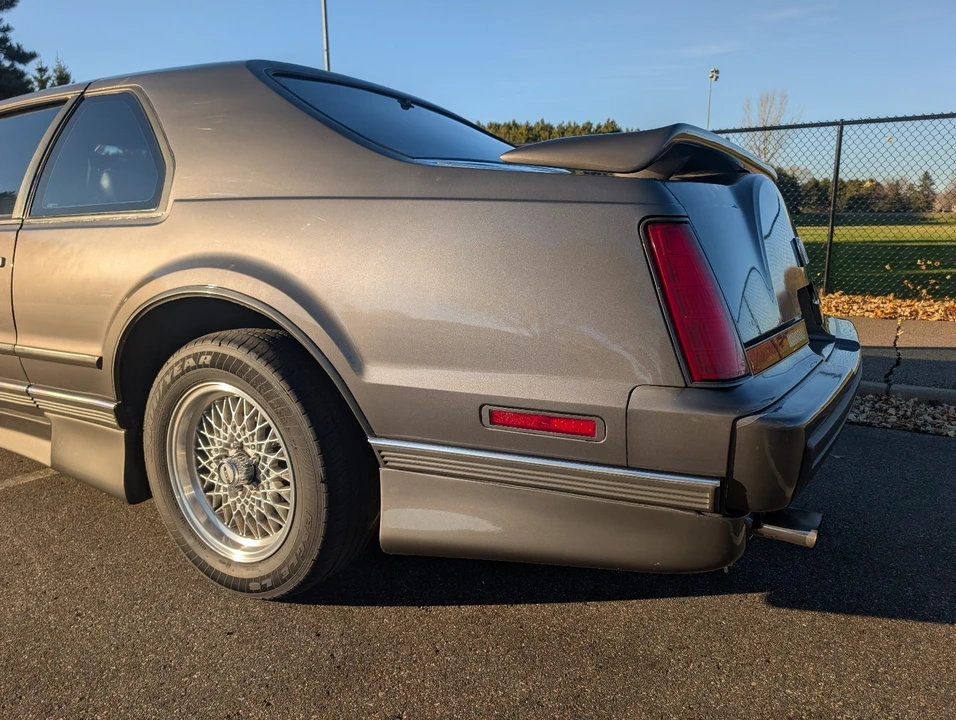 1990 Lincoln Continental Mark VII - Image 7 of 21