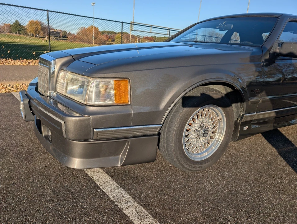 1990 Lincoln Continental Mark VII - Image 3 of 21