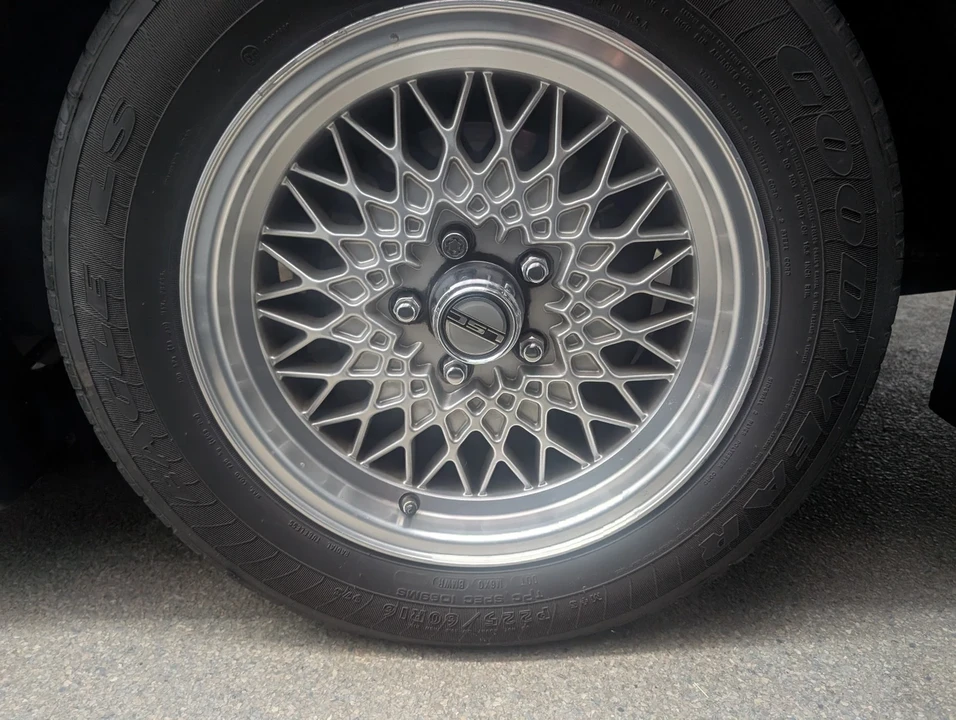 1990 Lincoln Continental Mark VII - Image 13 of 21