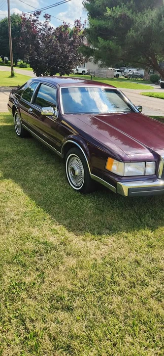 1990 Lincoln Continental Mark VII - Image 10 of 10