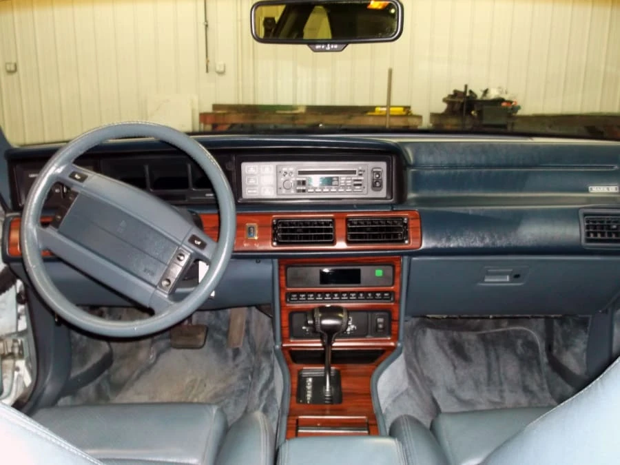 1990 Lincoln Continental Mark VII - Image 4 of 8