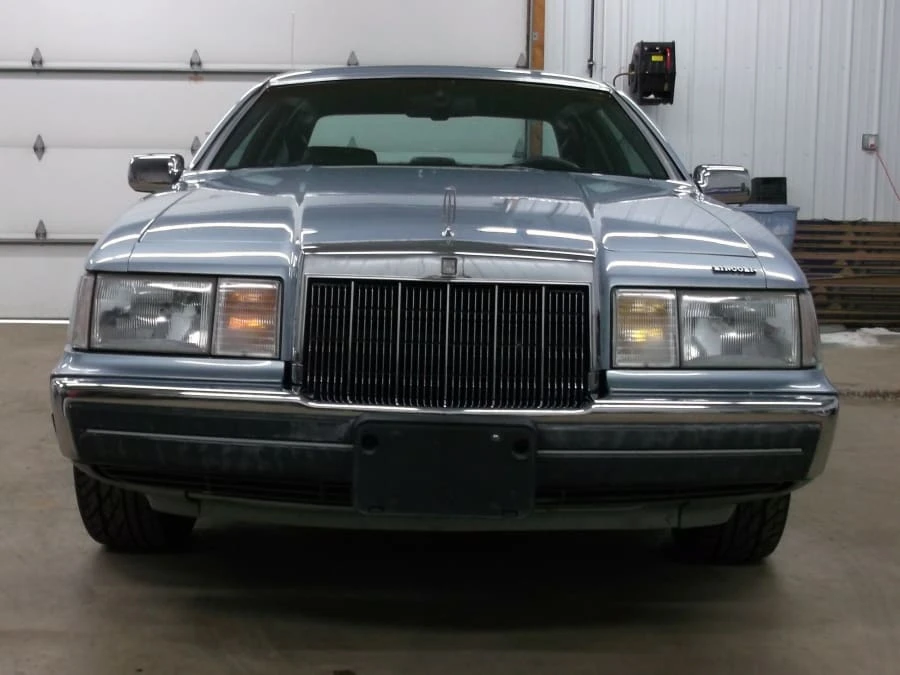 1990 Lincoln Continental Mark VII - Image 7 of 8