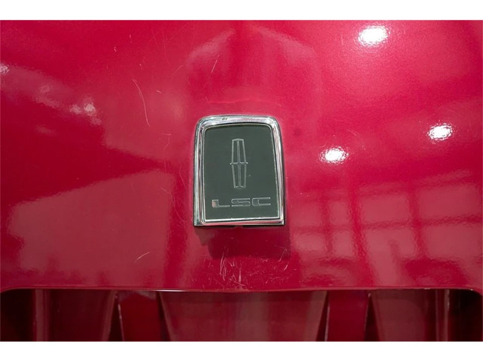 1990 Lincoln Continental Mark VII - Image 26 of 31