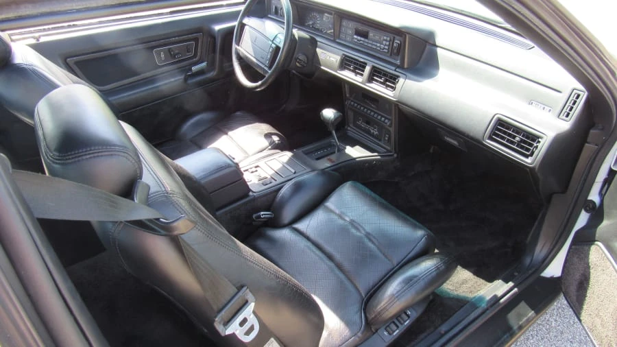1990 Lincoln Continental Mark VII - Image 5 of 8