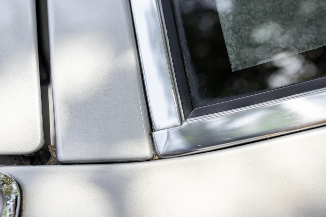 1990 Lincoln Continental Mark VII - Image 30 of 31