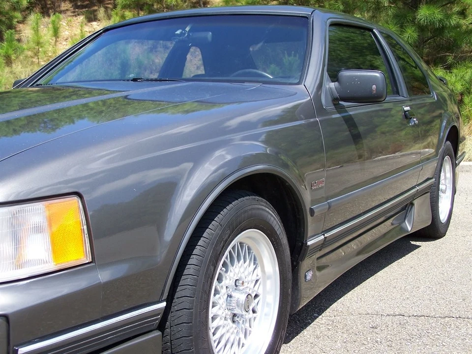 1990 Lincoln Continental Mark VII - Image 15 of 31