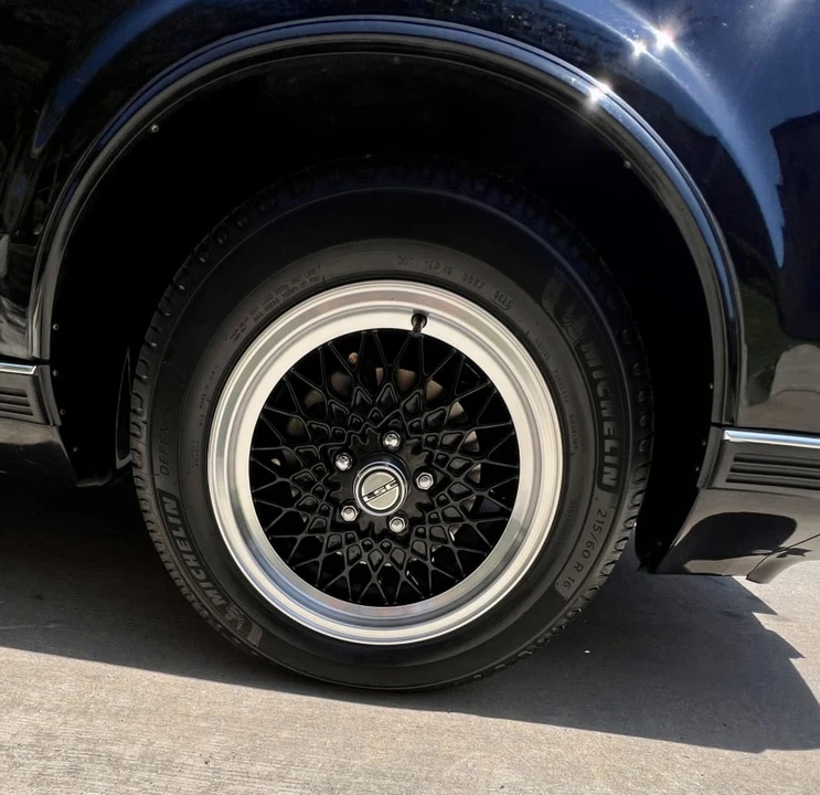 1990 Lincoln Continental Mark VII - Image 18 of 31