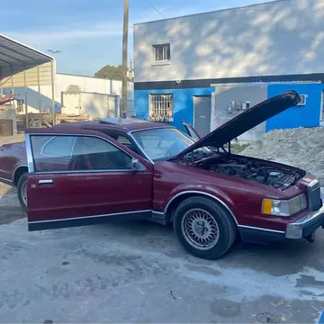 1990 Lincoln Mark VII LSC Sedan 2D