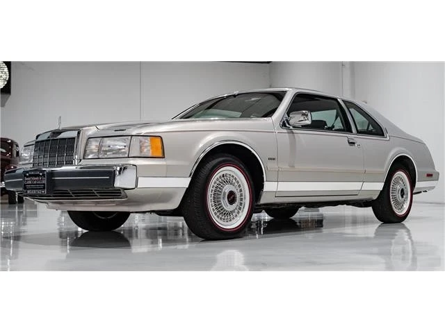 1990 Lincoln Continental Mark VII - Image 11 of 12
