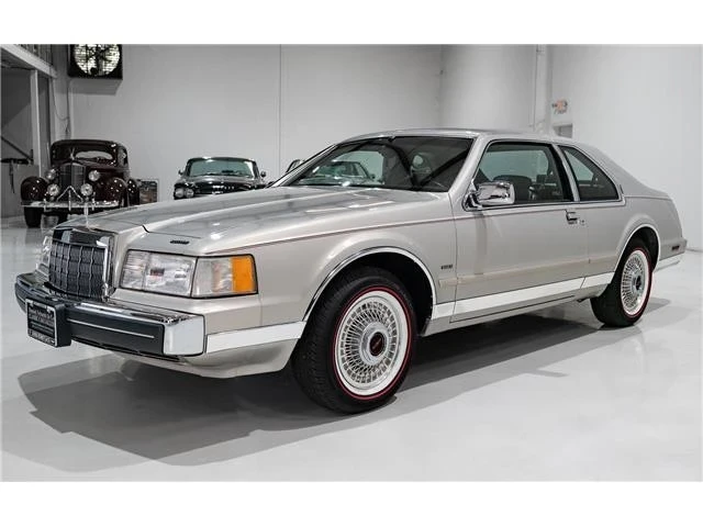 1990 Lincoln Continental Mark VII - Image 2 of 12