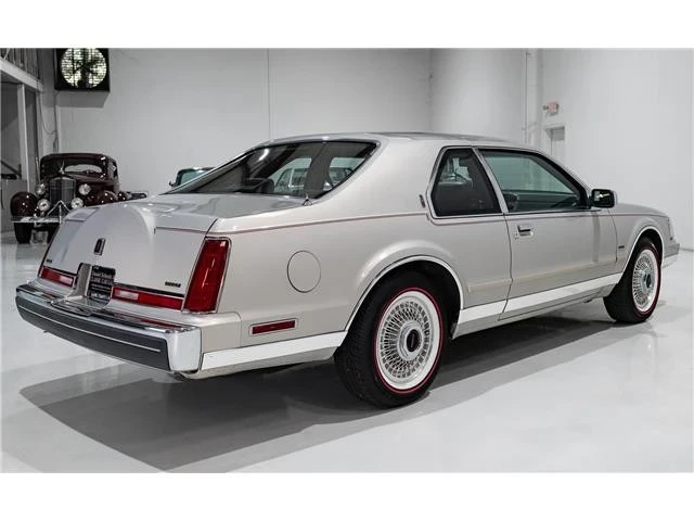 1990 Lincoln Continental Mark VII - Image 6 of 12