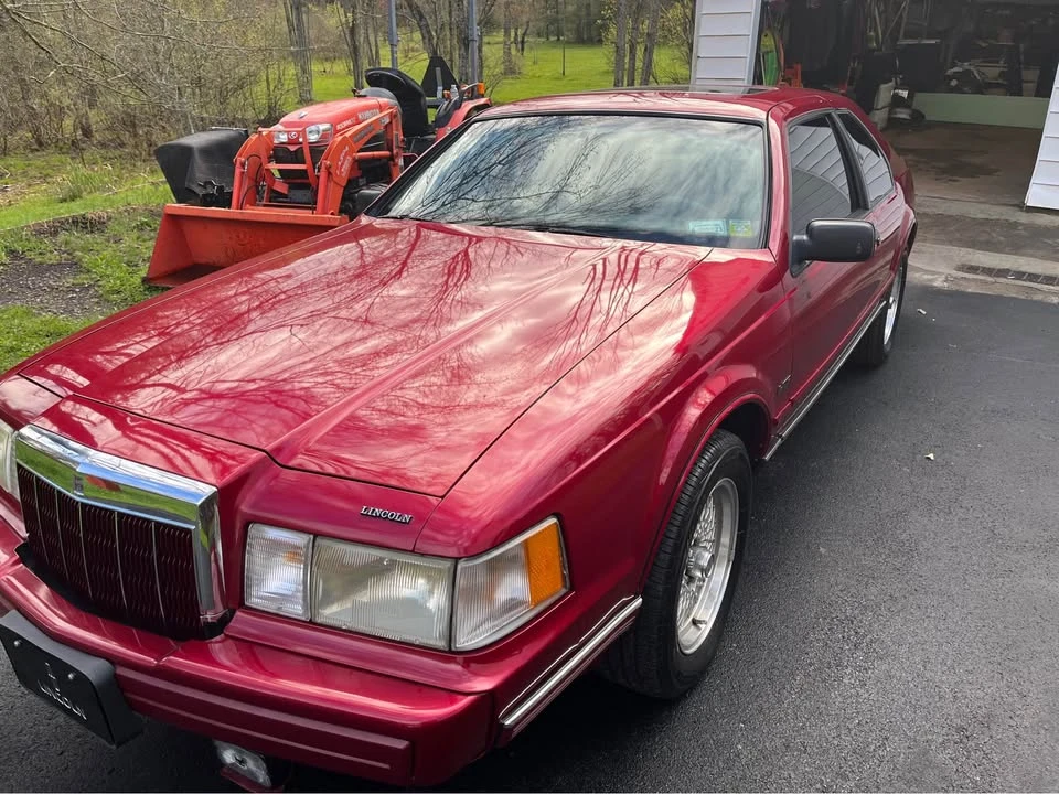 1990 Lincoln Continental Mark VII - Image 2 of 3