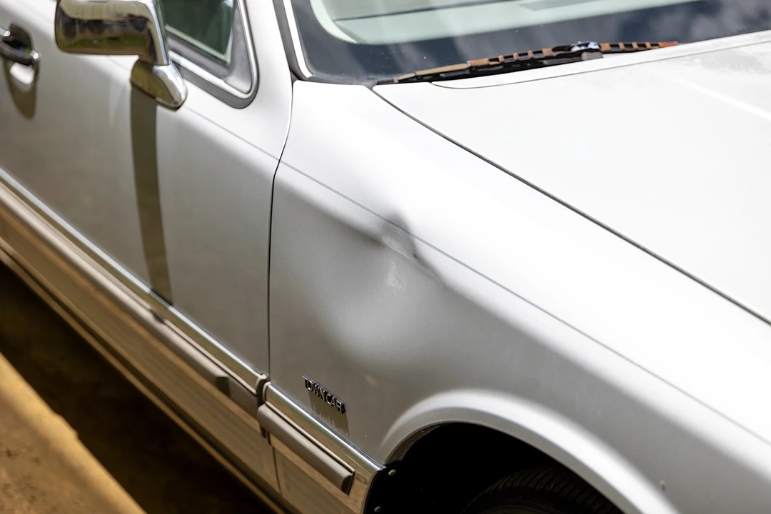 1990 Lincoln Town Car - Image 26 of 31