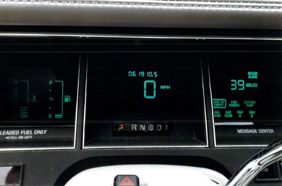1990 Lincoln Town Car - Image 8 of 10