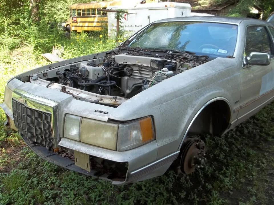 1990 Lincoln Continental Mark VII - Image 12 of 14