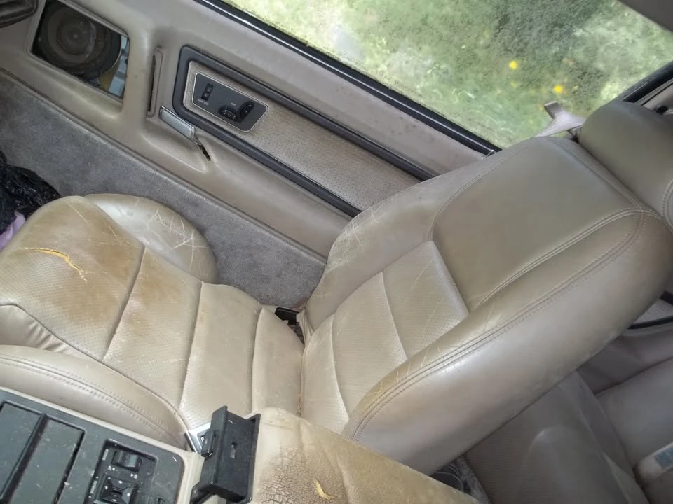 1990 Lincoln Continental Mark VII - Image 5 of 14