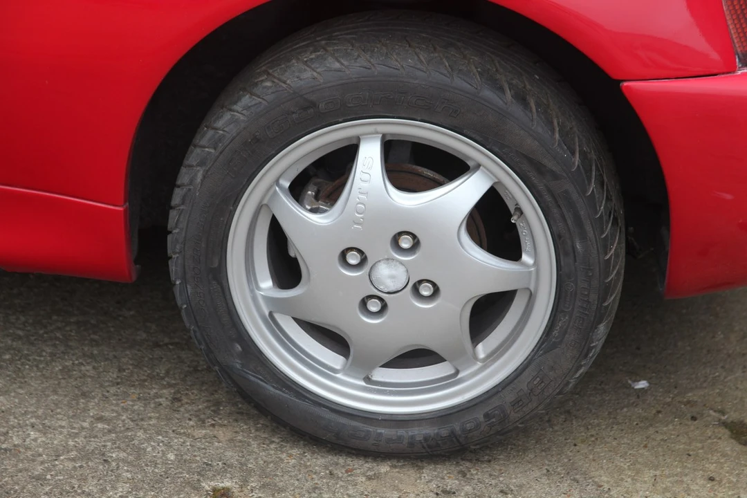 1990 Lotus Elan M100 - Image 27 of 30