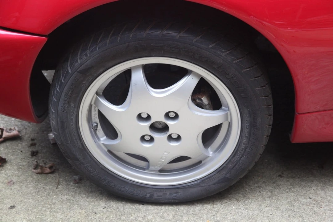 1990 Lotus Elan M100 - Image 25 of 30