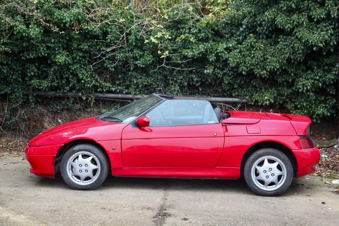 1990 Lotus Elan M100 - Image 2 of 30
