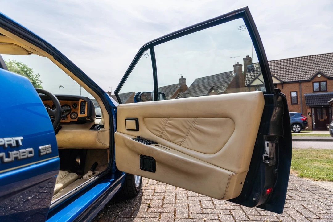 1990 Lotus Esprit X180 - Image 21 of 30