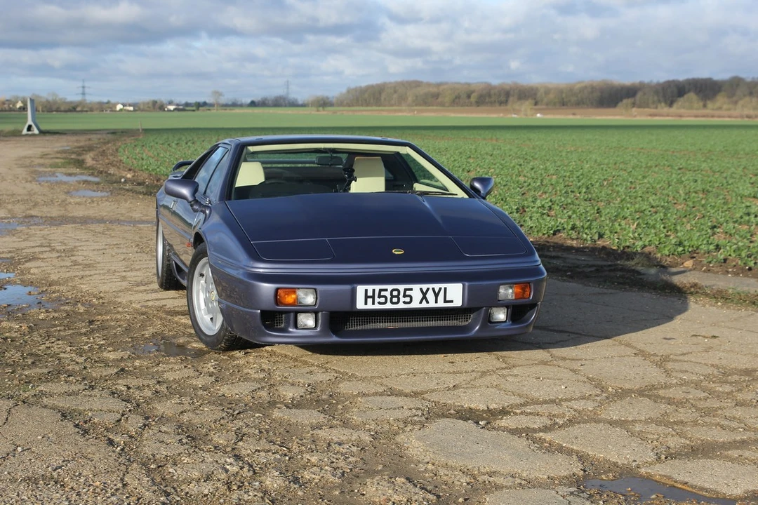 1990 Lotus Esprit X180 - Image 10 of 30