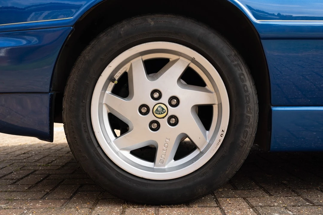 1990 Lotus Esprit X180 - Image 18 of 30