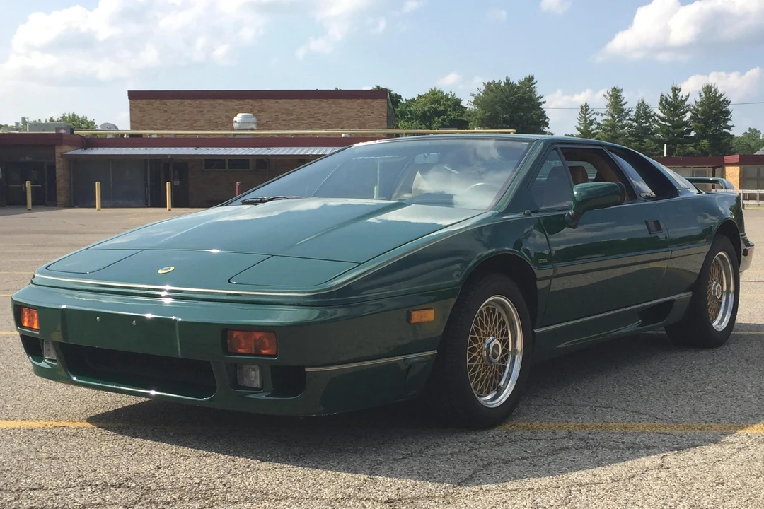 1990 Lotus Esprit X180 - Image 2 of 30