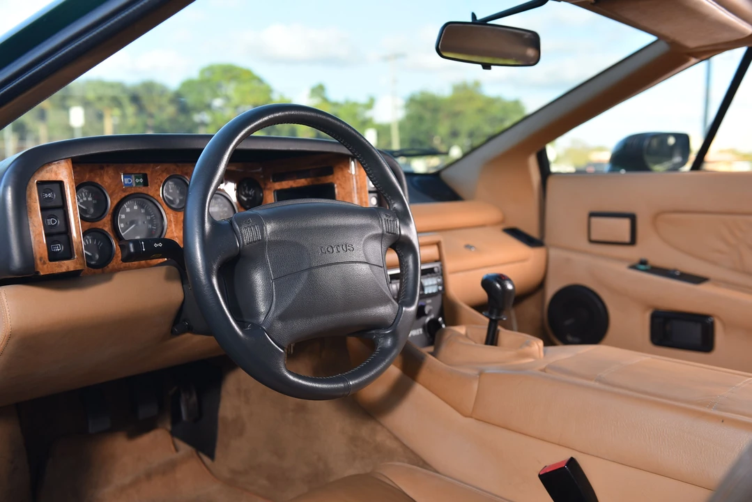 1990 Lotus Esprit X180 - Image 25 of 31