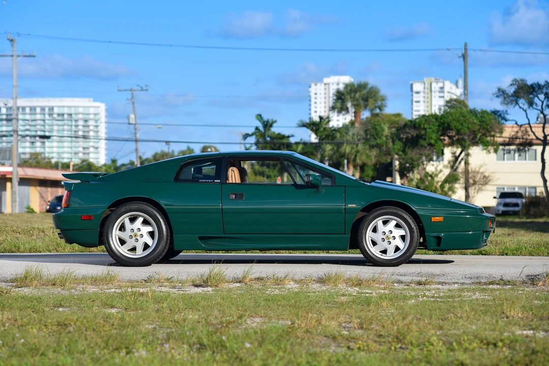 1990 Lotus Esprit X180 - Image 2 of 31