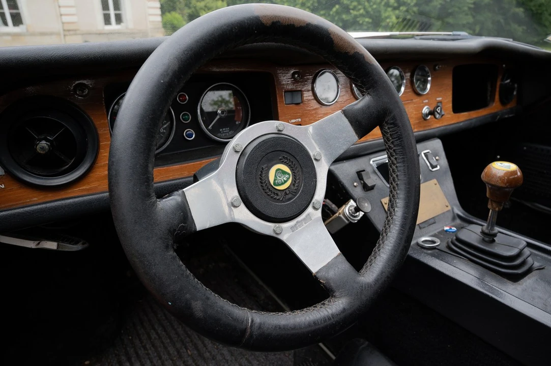 1990 Lotus Europa - Image 25 of 30
