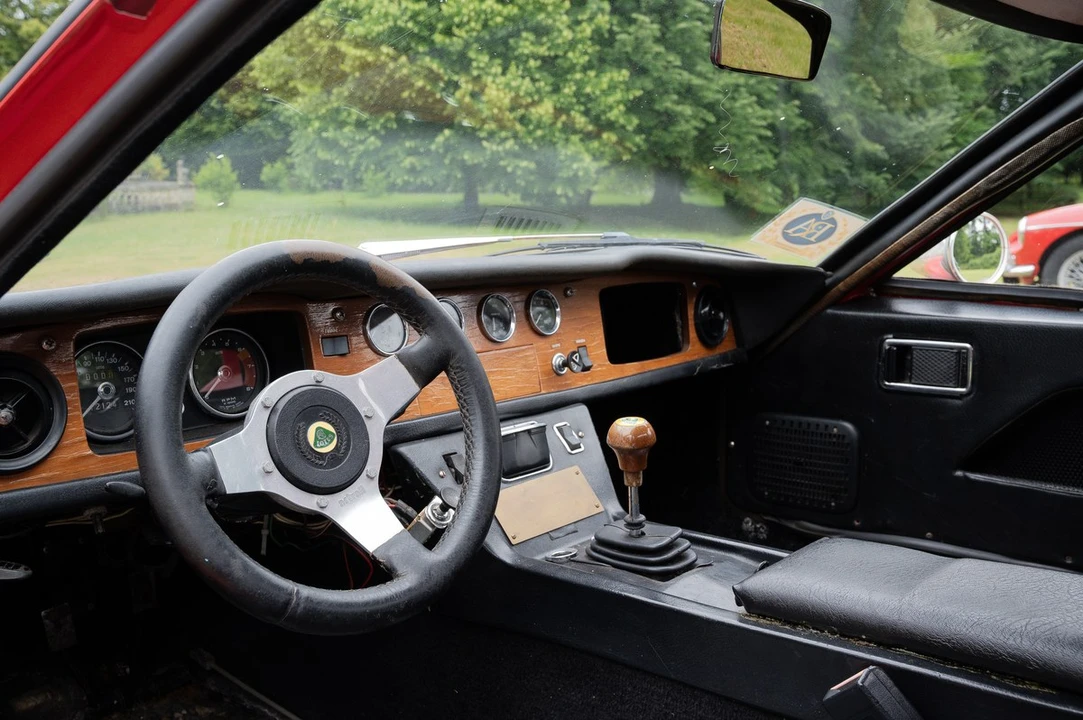 1990 Lotus Europa - Image 24 of 30