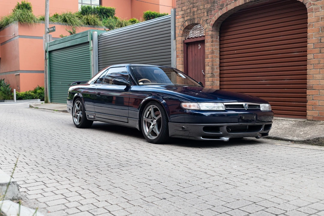 1990 Mazda JC Cosmo - Image 4 of 31